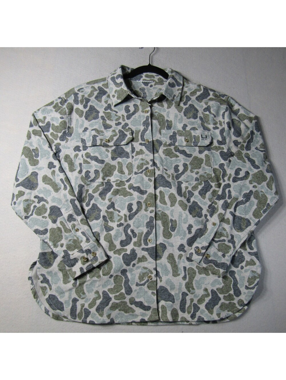 NWT Huk Chesapeake KC Printed Flannel Shirt Men's M Volcanic Ash